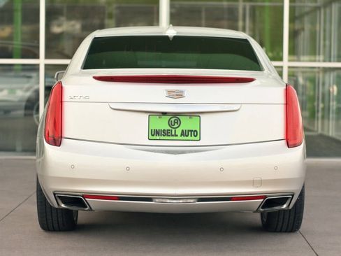 Used 2017 Cadillac XTS Luxury FWD image 6