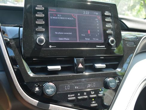 Used 2023 Toyota Camry SE AWD/4WD image 15