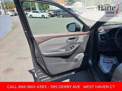 Certified 2023 Nissan Rogue SV AWD/4WD image 10