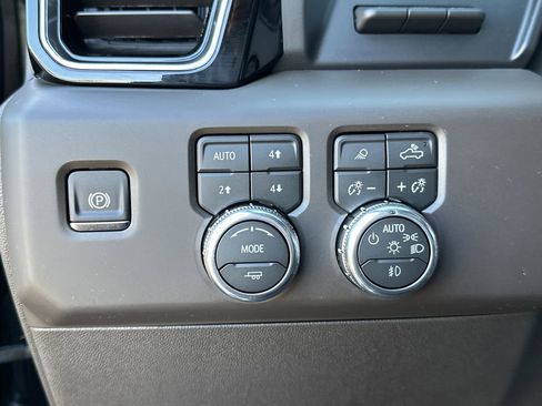 New 2026 GMC Sierra 1500 Denali w/ Denali Reserve Package image 19