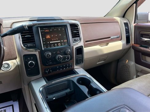 Used 2017 RAM 2500 Laramie AWD/4WD image 22