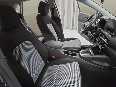 Certified 2022 Hyundai Kona SE w/ Cargo Package image 20