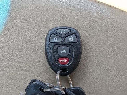 Used 2011 Buick Lucerne CXL w/ Driver Confidence Package image 23