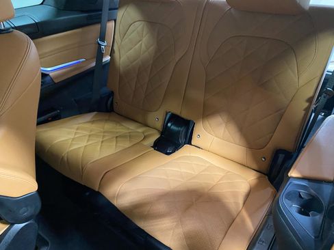 Used 2024 BMW X7 xDrive40i w/ M Sport Package image 15