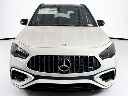 New 2026 Mercedes-Benz GLA 35 AMG 4MATIC image 2