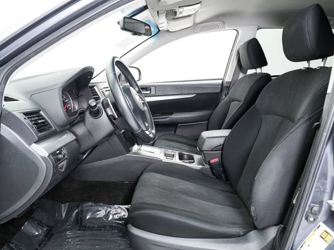 Used 2014 Subaru Outback 2.5i Premium AWD/4WD image 8