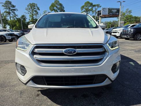 Used 2017 Ford Escape Titanium w/ Equipment Group 301A AWD/4WD image 14
