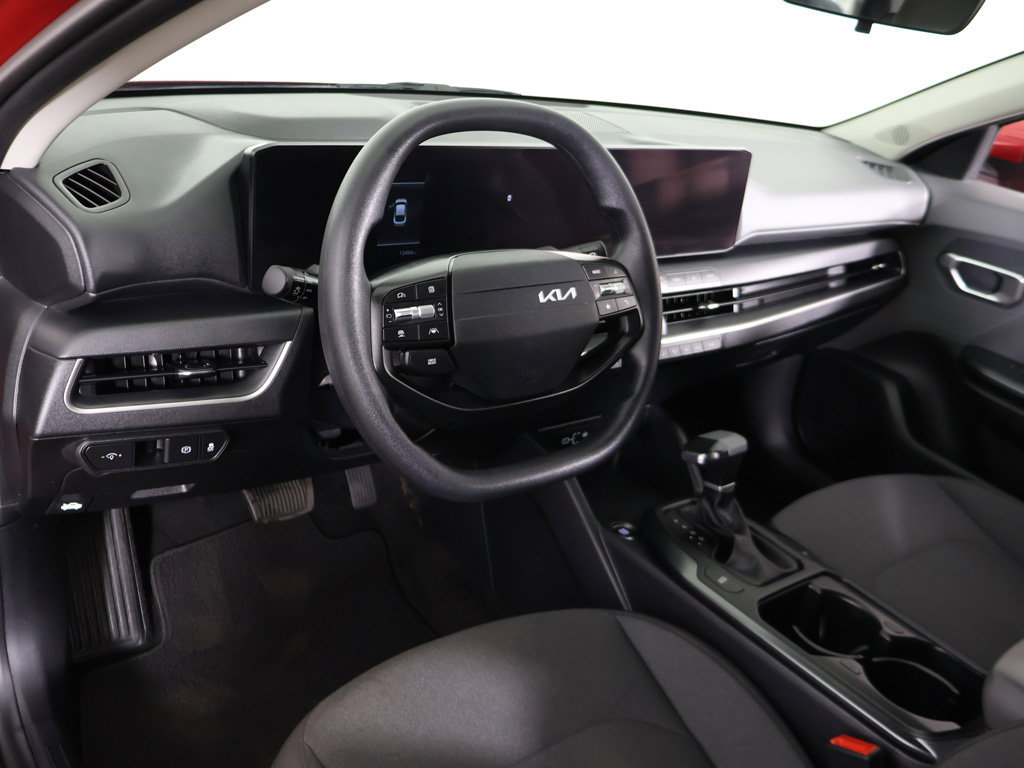 Used 2025 Kia K4 FWD image 24