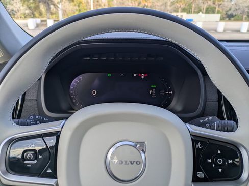 New 2026 Volvo XC90 T8 Ultra w/ Protection Package Premier AWD/4WD image 41