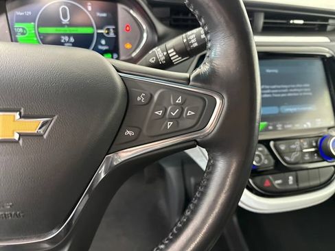 Used 2021 Chevrolet Bolt LT FWD image 16
