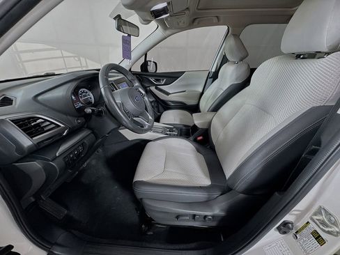 Used 2021 Subaru Forester Premium image 24