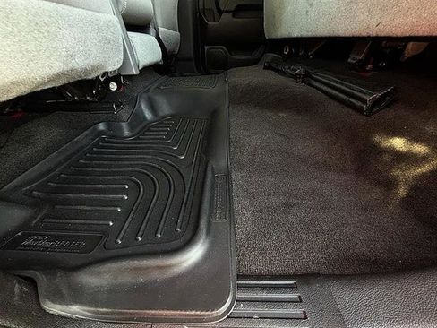 Used 2018 Chevrolet Silverado 1500 Custom w/ Custom Value Package image 31