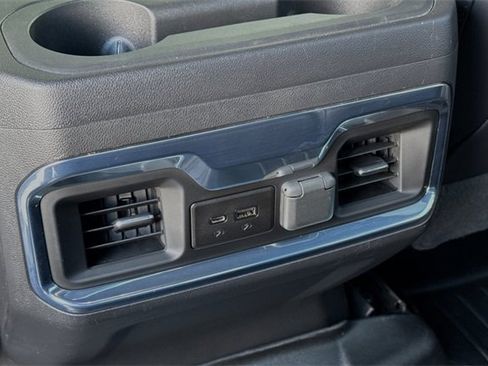 Used 2022 Chevrolet Silverado 1500 High Country w/ Z71 Off-Road Package image 44