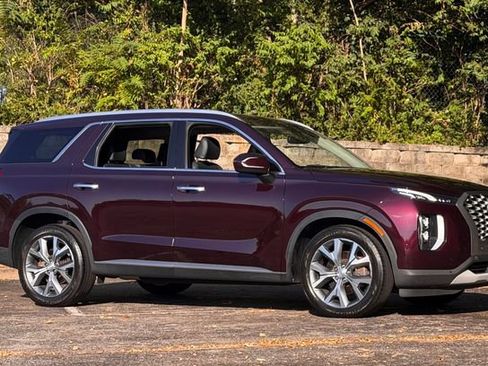 Used 2021 Hyundai Palisade SEL FWD image 2