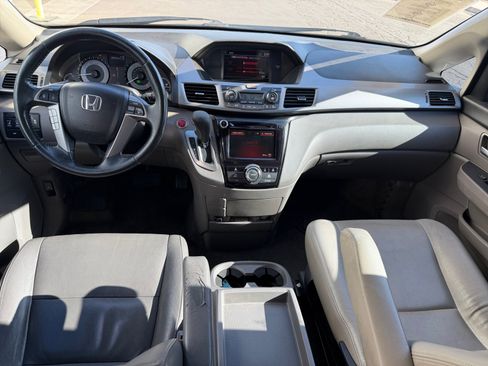 Used 2016 Honda Odyssey EX-L image 12