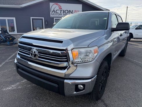 Used 2016 Toyota Tundra SR5 AWD/4WD image 9