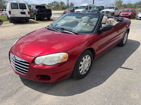 Used 2004 Chrysler Sebring LX image 2