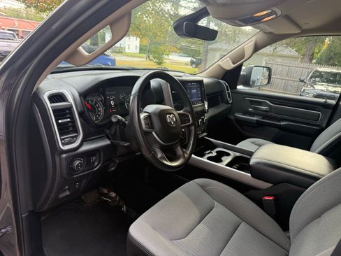 Used 2020 RAM 1500 Big Horn image 9