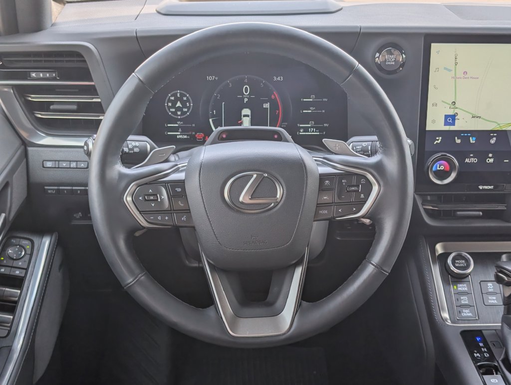 Used 2024 Lexus GX 550 AWD/4WD image 17