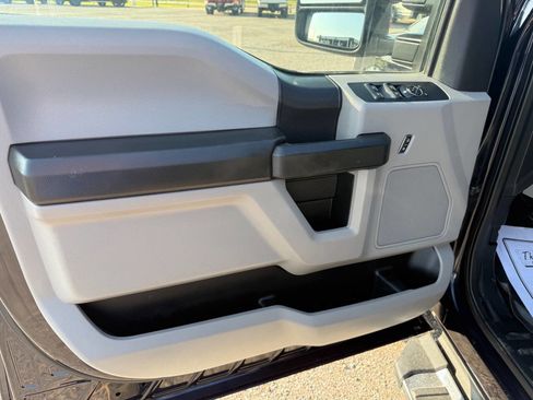 Used 2021 Ford F250 XL w/ STX Appearance Package AWD/4WD image 15