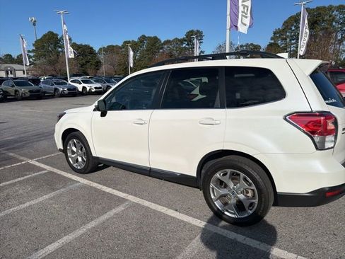 Used 2018 Subaru Forester 2.5i Touring w/ Popular Package #2 image 4