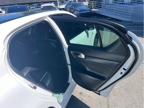 Used 2014 Lexus CT 200h w/ F Sport w/Nuluxe Interior image 6