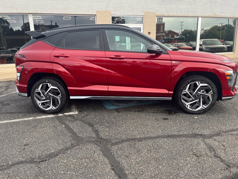 Used 2025 Hyundai Kona N Line AWD/4WD image 5