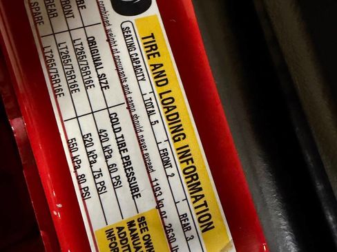 Used 2006 Chevrolet Silverado 3500 LT w/ Heavy-Duty Power Package image 33