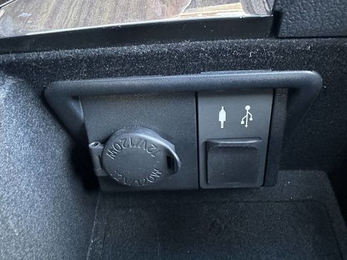 Used 2013 Lexus GS 350 AWD w/ Luxury Pkg w/Cold Weather Pkg image 35