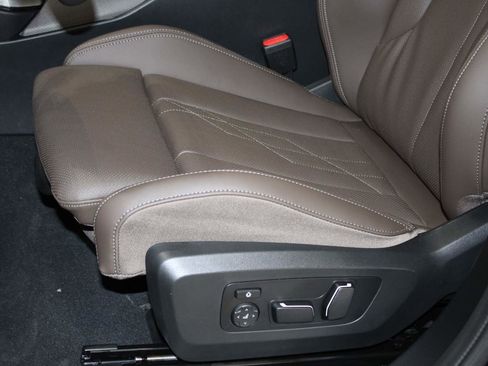 Certified 2025 BMW X3 xDrive30i w/ Premium Package image 13