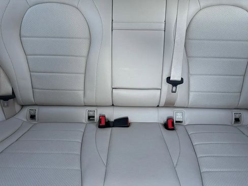 Used 2019 Mercedes-Benz GLC 300 4MATIC image 55