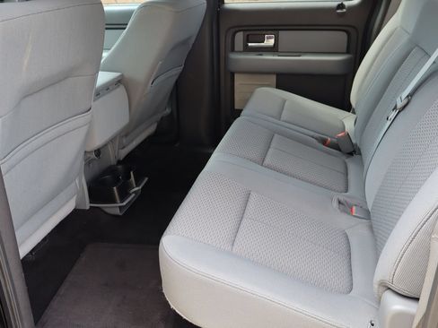 Used 2012 Ford F150 XLT w/ XLT Chrome Pkg RWD image 5