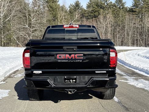 Used 2023 GMC Canyon Elevation w/ Elevation Premium Package image 7