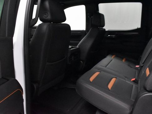 Used 2024 GMC Sierra 1500 AT4 w/ Technology Package image 15