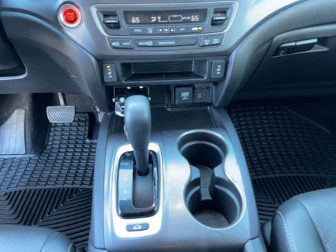 Used 2019 Honda Ridgeline RTL-T image 19