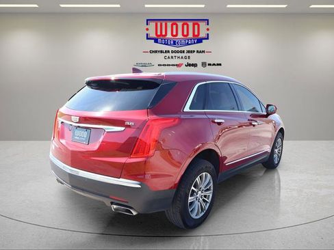 Used 2019 Cadillac XT5 Luxury image 3