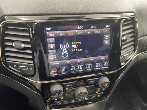 Used 2020 Jeep Grand Cherokee High Altitude image 16