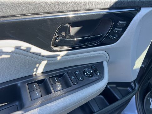 Used 2021 Honda Odyssey Elite image 24