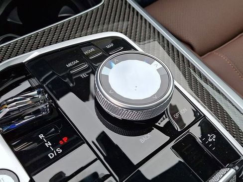 New 2026 BMW X5 M60i image 14