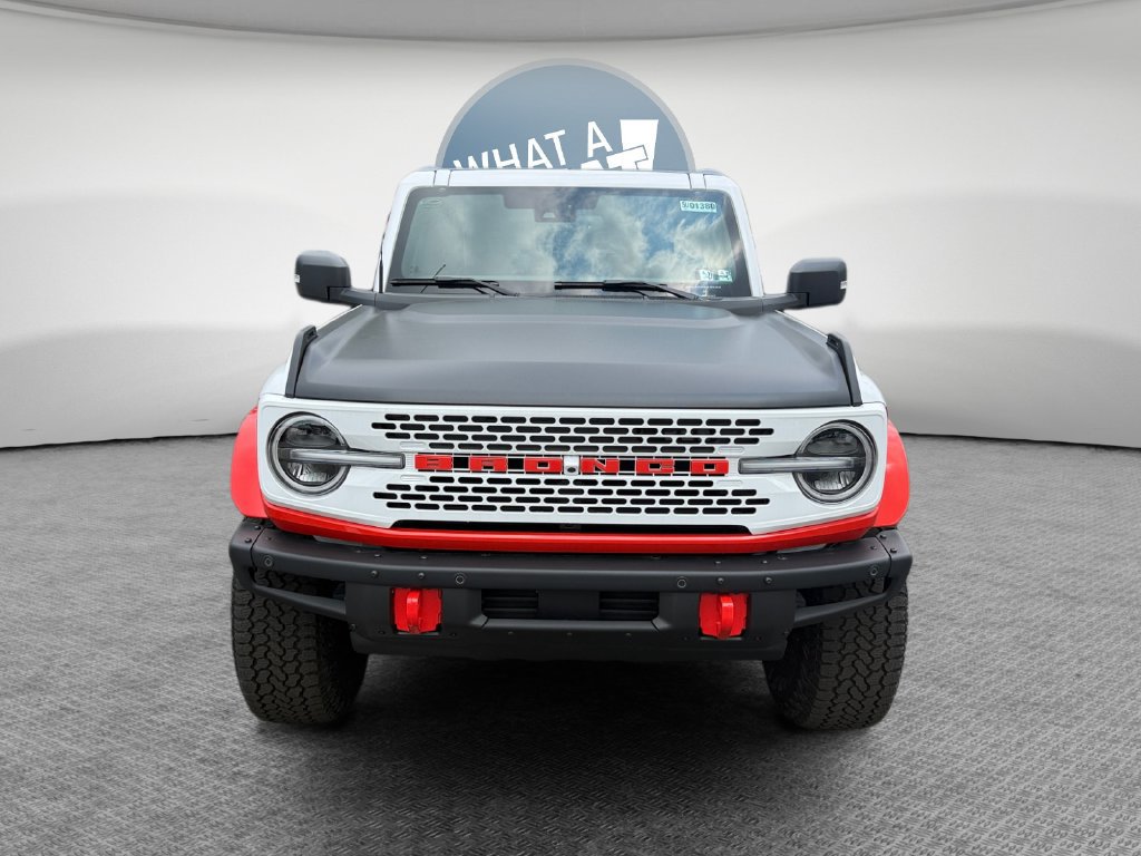 Certified 2025 Ford Bronco Stroppe Edition AWD/4WD image 9