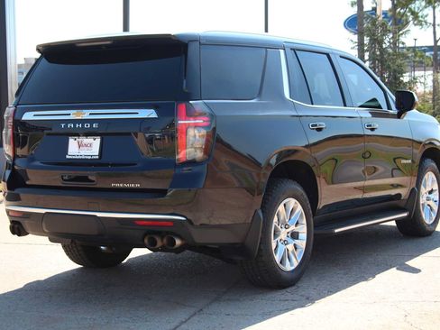 Used 2023 Chevrolet Tahoe Premier AWD/4WD image 11