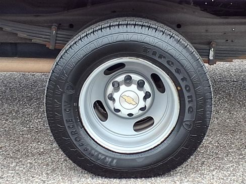 Used 2021 Chevrolet Express 3500 w/ Power Convenience Package image 27