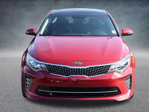 Used 2018 Kia Optima SX FWD image 25