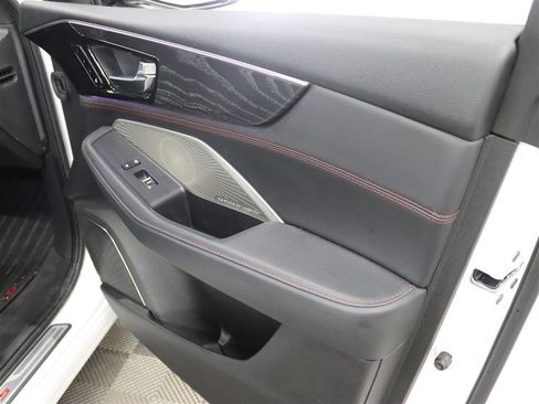 Used 2023 Acura MDX Type S AWD/4WD image 39