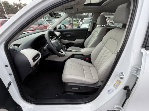 New 2026 Honda HR-V EX-L image 13