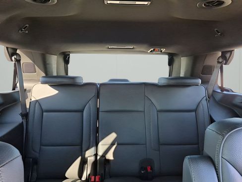 Certified 2025 GMC Yukon Denali image 25