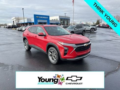New 2026 Chevrolet Trax LT w/ Driver Confidence Package FWD image 1
