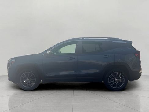 Certified 2024 GMC Terrain SLT AWD/4WD image 7