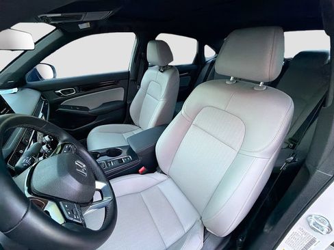 Used 2025 Honda Civic Sport image 22