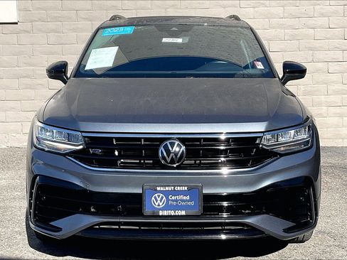 Certified 2023 Volkswagen Tiguan SE R-Line image 2